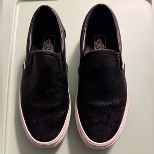 Vans women’s slip ons